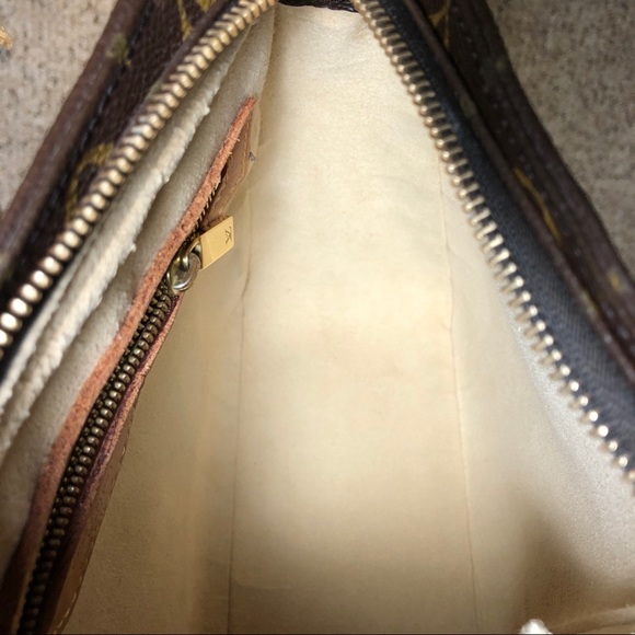 🚫SOLD🚫Louis Vuitton Looping MM - Picture 11 of 13
